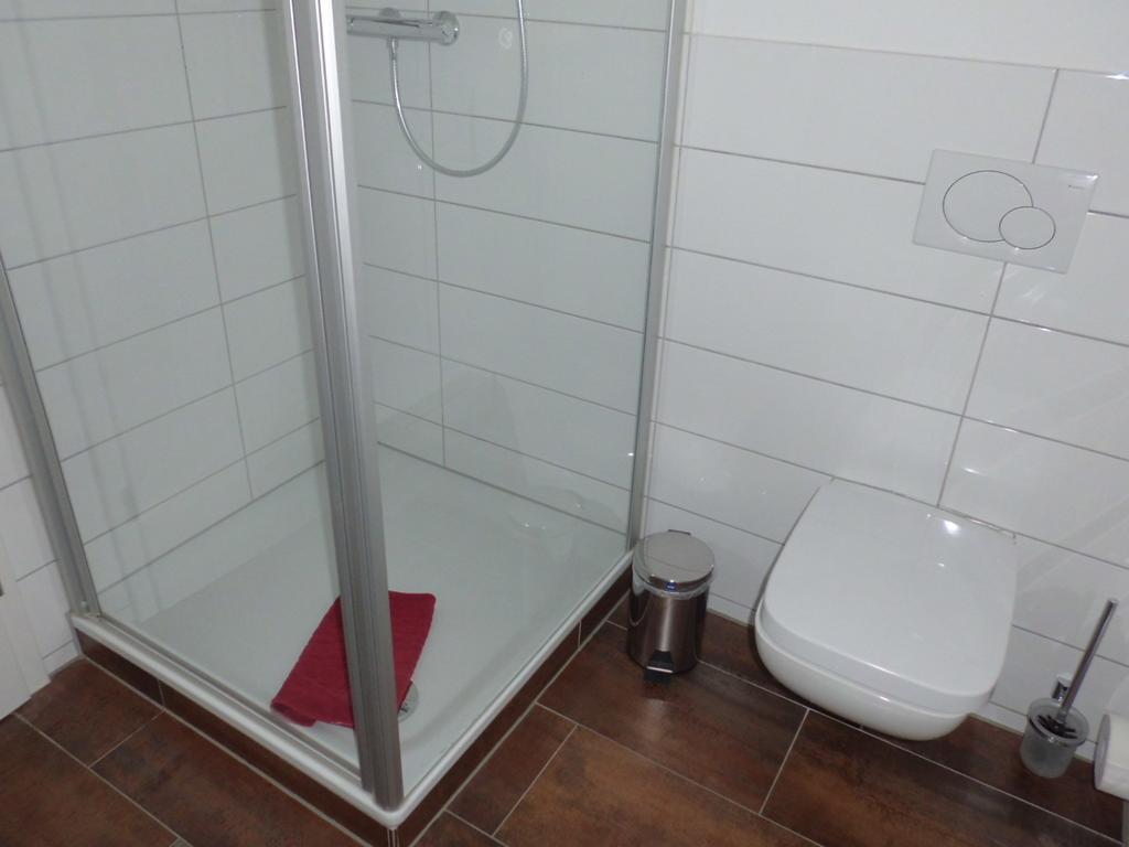Ferienwohnung PUNKT Eintrittskarten für EP erhalten Sie über uns Rust Habitación foto